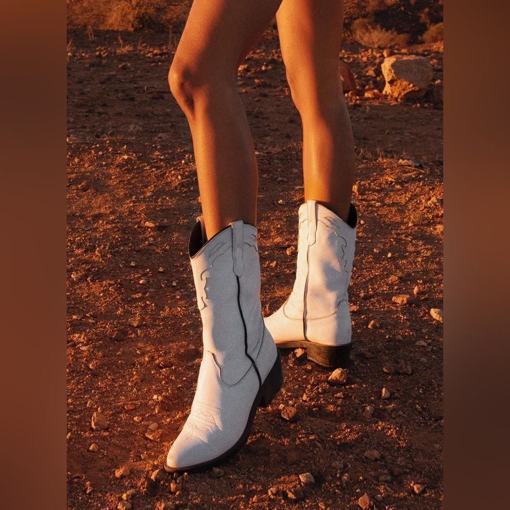 Roc Indio Boots white size 8.5
